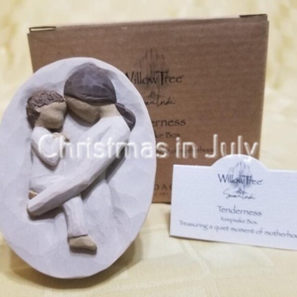 Willow Tree Tenderness Keepsake Box Mother Child Motherhood #26613 - Picture 1 of 4